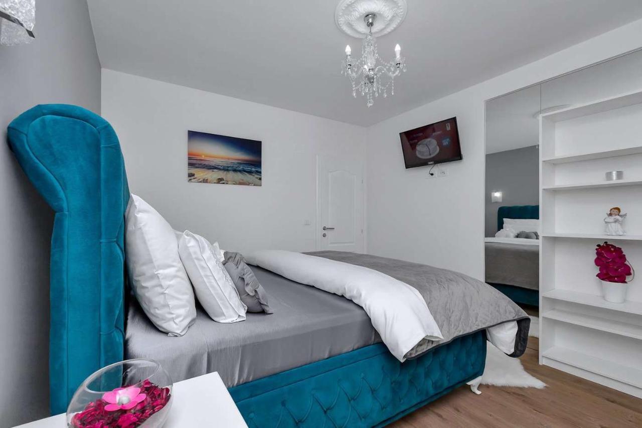 Luxurious Apartment Nino Makarska Exterior foto